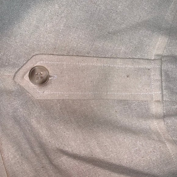 90's Anna and Frank Women's 100% Silk crème button up - Picture 5 of 5
